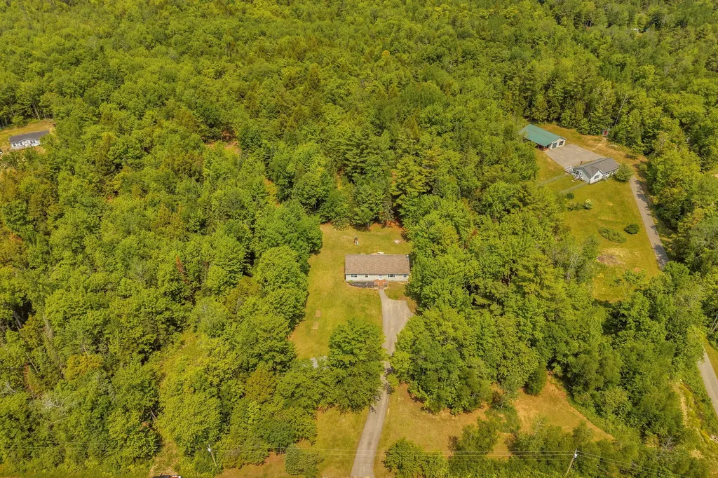 84 Mcintosh Avenue Levant ME 04456