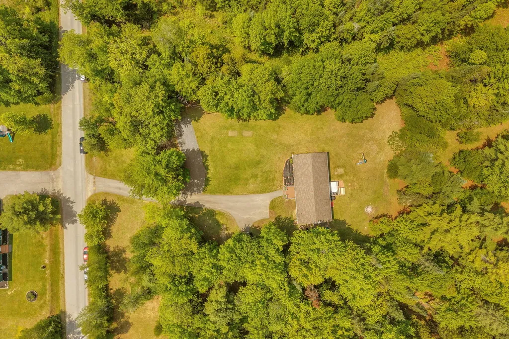 84 Mcintosh Avenue Levant ME 04456