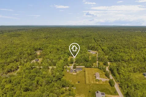 84 Mcintosh Avenue Levant ME 04456