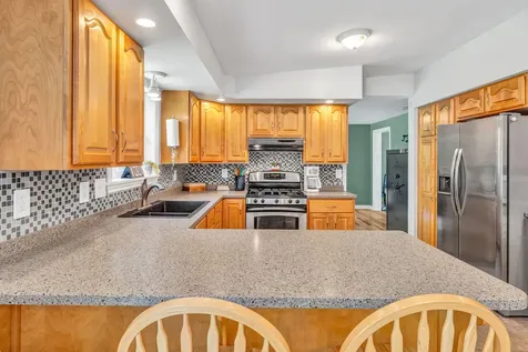 84 Mcintosh Avenue Levant ME 04456