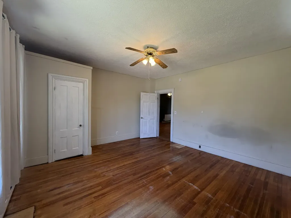 17 Miami Avenue Auburn ME 04210