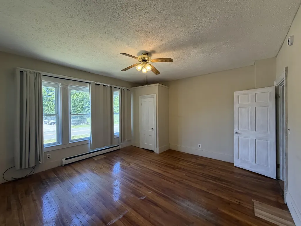 17 Miami Avenue Auburn ME 04210