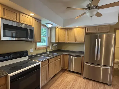 17 Miami Avenue Auburn ME 04210