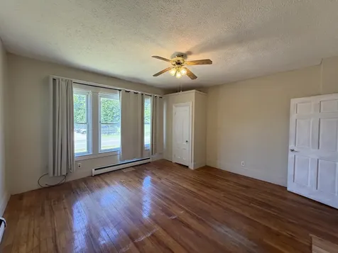 17 Miami Avenue Auburn ME 04210