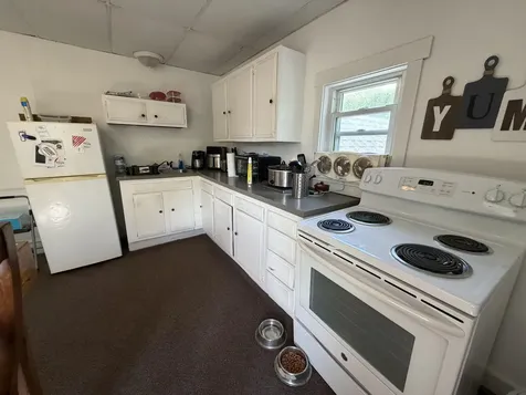 17 Miami Avenue Auburn ME 04210