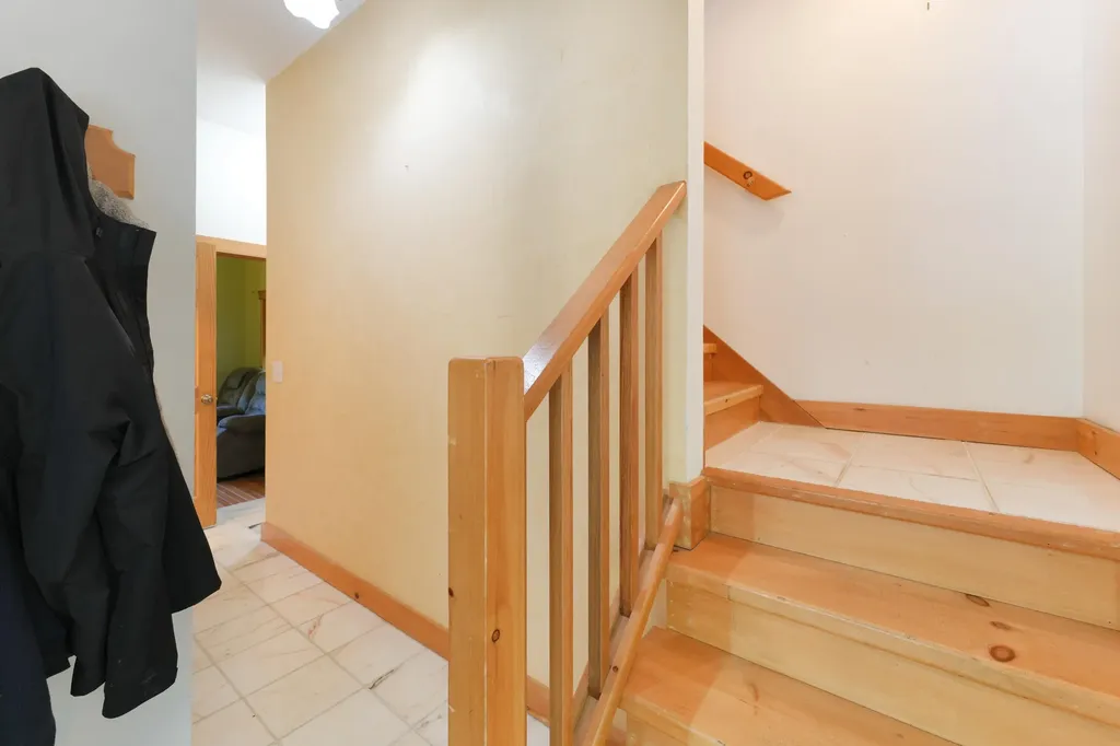 31 Vermont Avenue Greene ME 04236