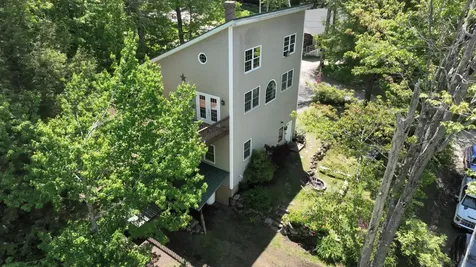 31 Vermont Avenue Greene ME 04236