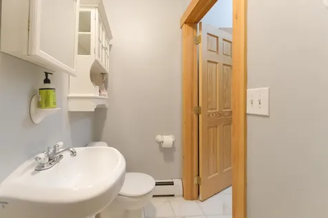 31 Vermont Avenue Greene ME 04236
