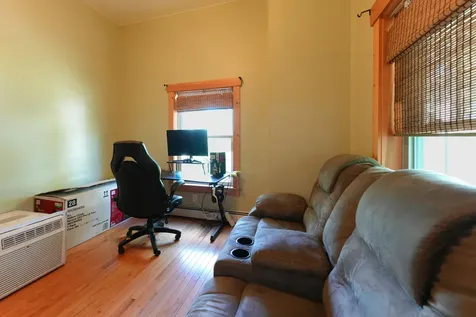 31 Vermont Avenue Greene ME 04236