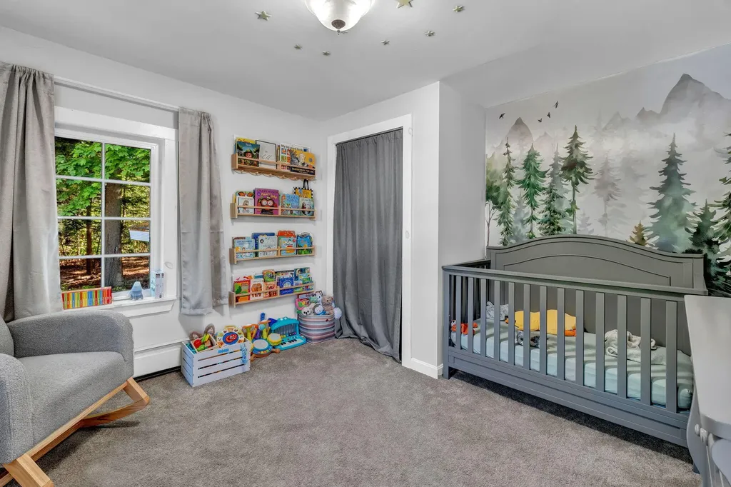 10 Harding Street Old Town ME 04468