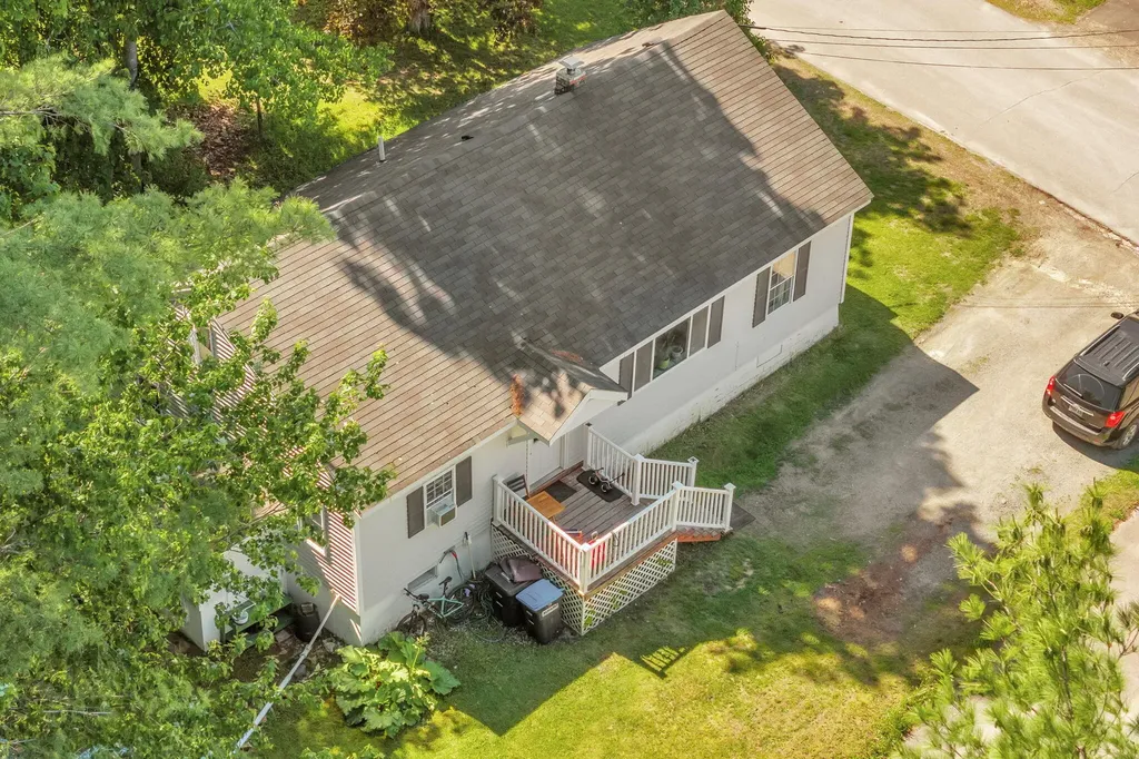10 Harding Street Old Town ME 04468