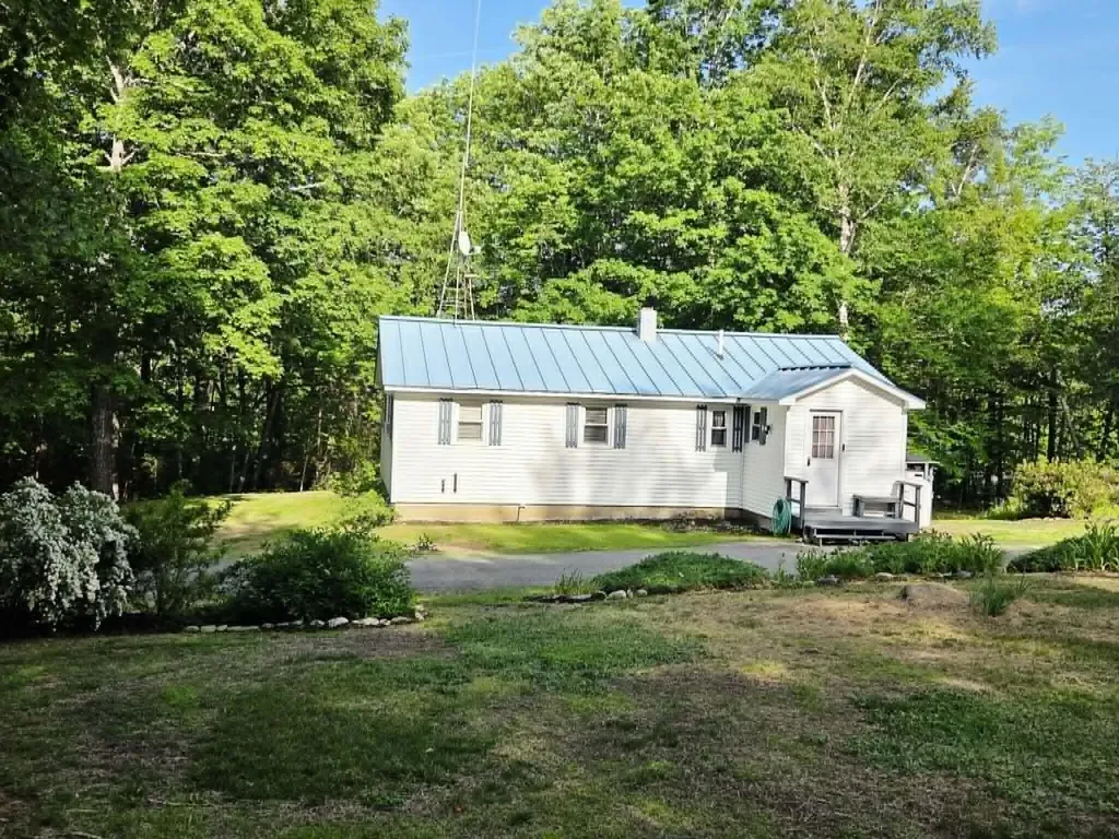 605 Tate Road Corinth ME 04427