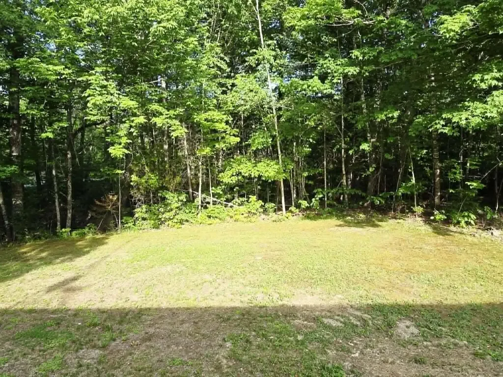 605 Tate Road Corinth ME 04427