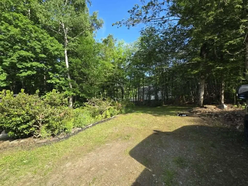 605 Tate Road Corinth ME 04427