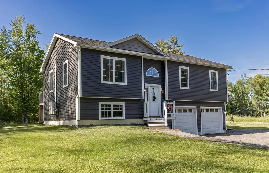 37 Clark Road Kenduskeag ME 04450