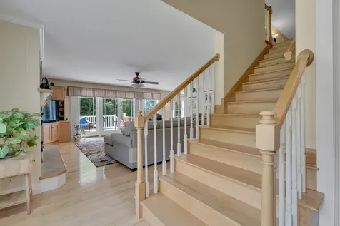 207 N Auburn Road Auburn ME 04210