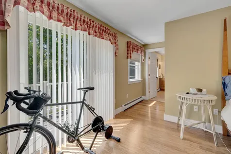 207 N Auburn Road Auburn ME 04210