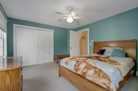 207 N Auburn Road Auburn ME 04210
