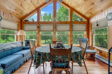 207 N Auburn Road Auburn ME 04210