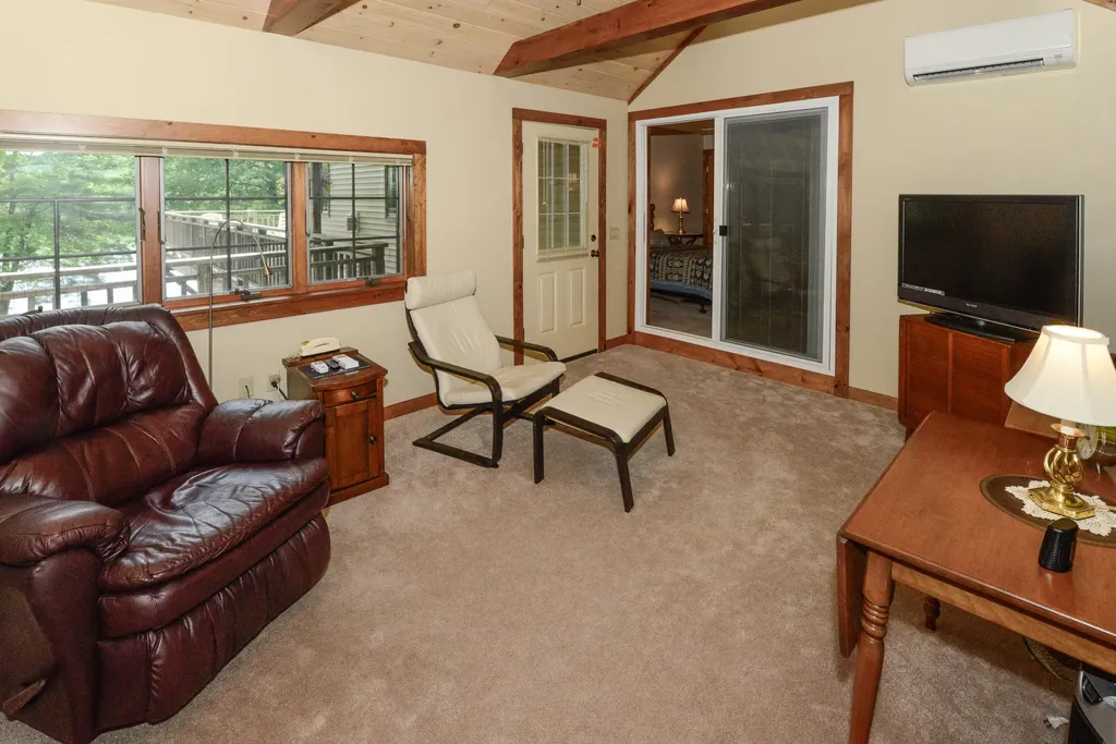 13 Hummingbird Lane Harrison ME 04040