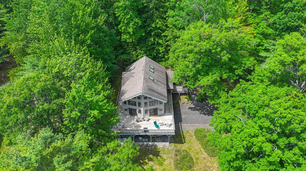 13 Hummingbird Lane Harrison ME 04040