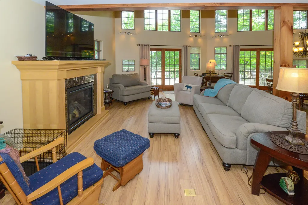 13 Hummingbird Lane Harrison ME 04040