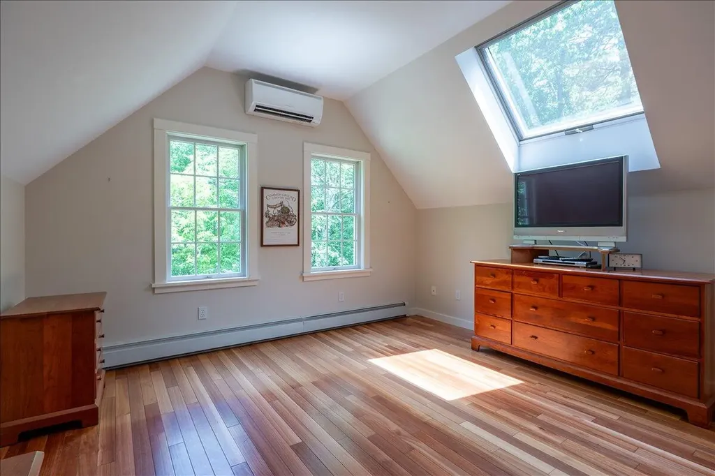 26 Blueberry Lane Camden ME 04843