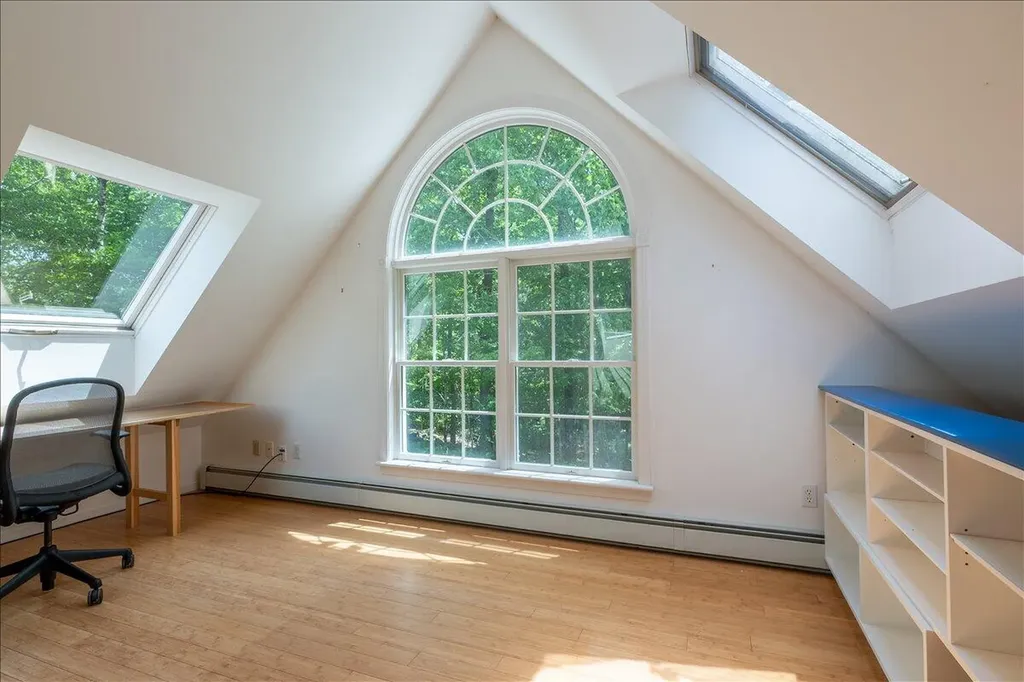 26 Blueberry Lane Camden ME 04843