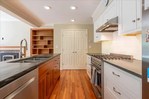26 Blueberry Lane Camden ME 04843
