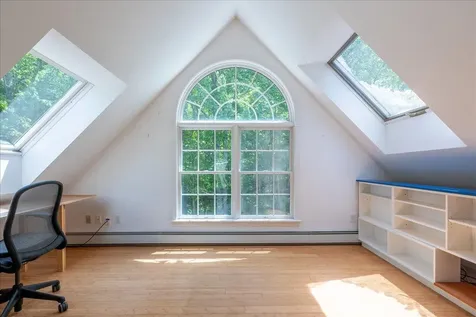 26 Blueberry Lane Camden ME 04843