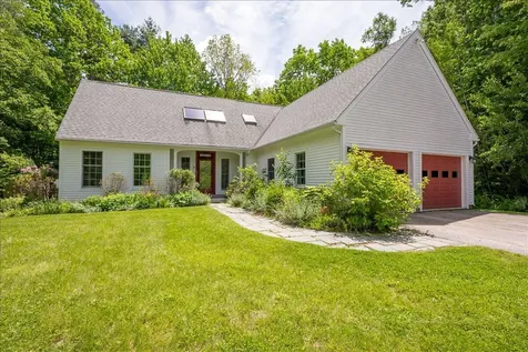 26 Blueberry Lane Camden ME 04843
