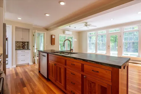 26 Blueberry Lane Camden ME 04843