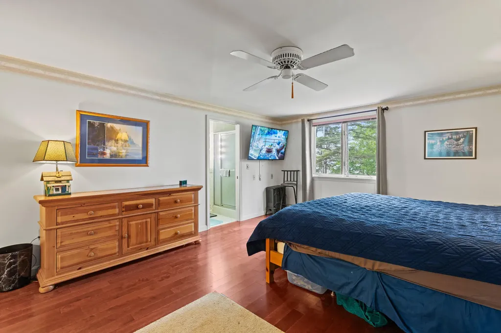 1112 Roosevelt Trail Windham ME 04062