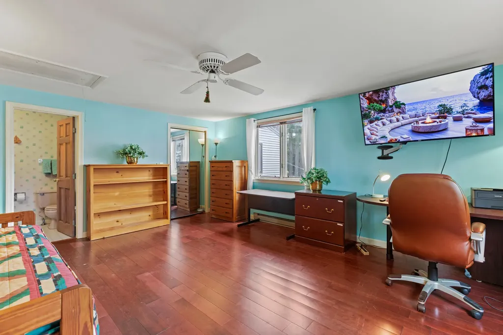 1112 Roosevelt Trail Windham ME 04062