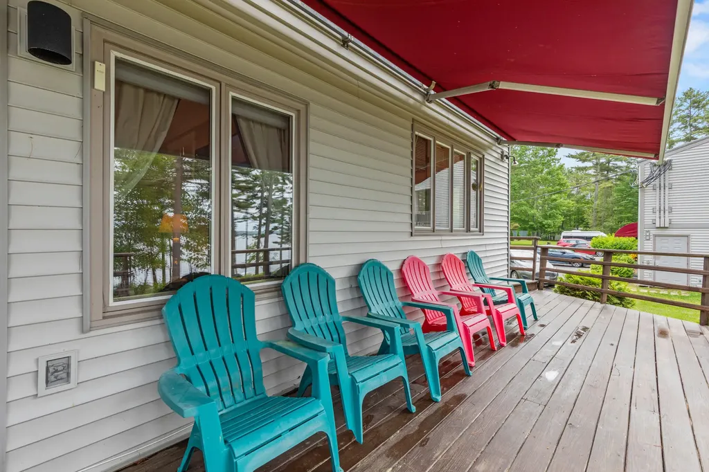 1112 Roosevelt Trail Windham ME 04062