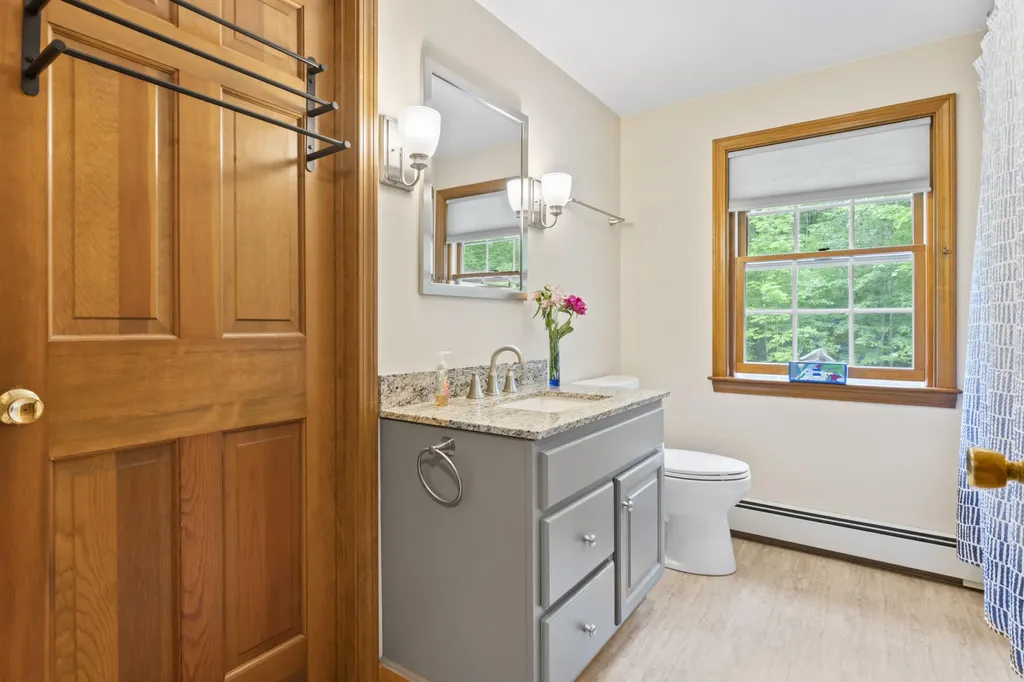 463 Kelley Road Pittston ME 04345