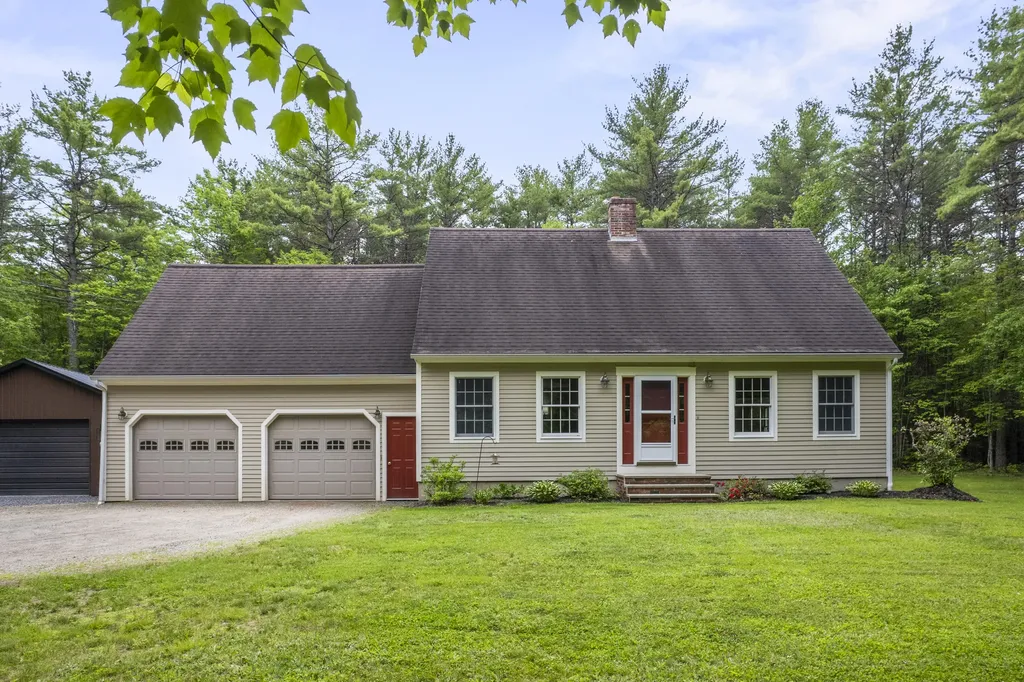 463 Kelley Road Pittston ME 04345