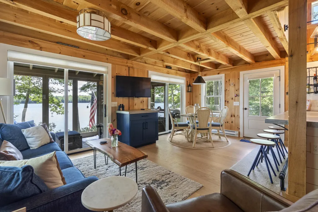 106 Mapleridge Road Nobleboro ME 04555