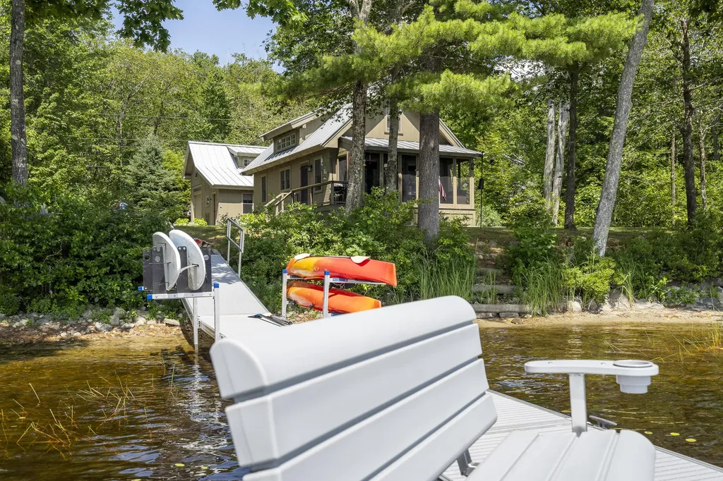 106 Mapleridge Road Nobleboro ME 04555