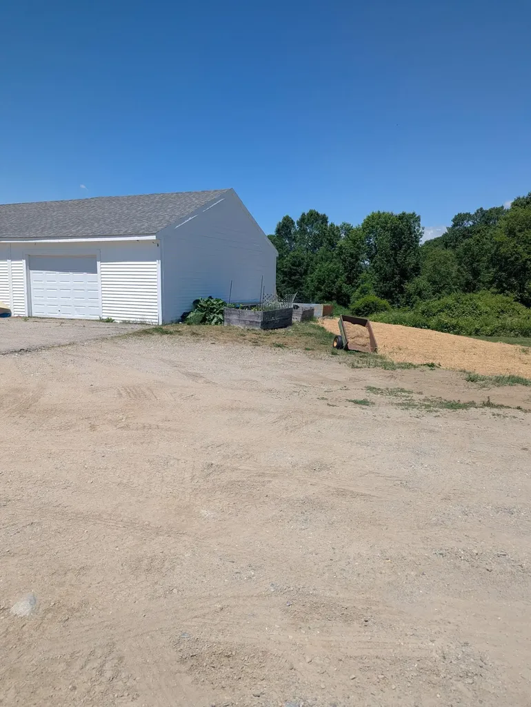 1055 Middle Road Warren ME 04864