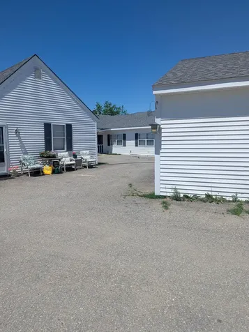 1055 Middle Road Warren ME 04864