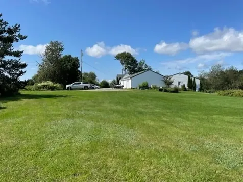1055 Middle Road Warren ME 04864