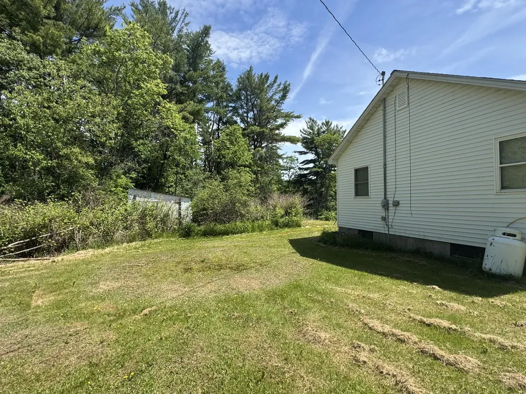 3 Trestle Road Medford ME 04463