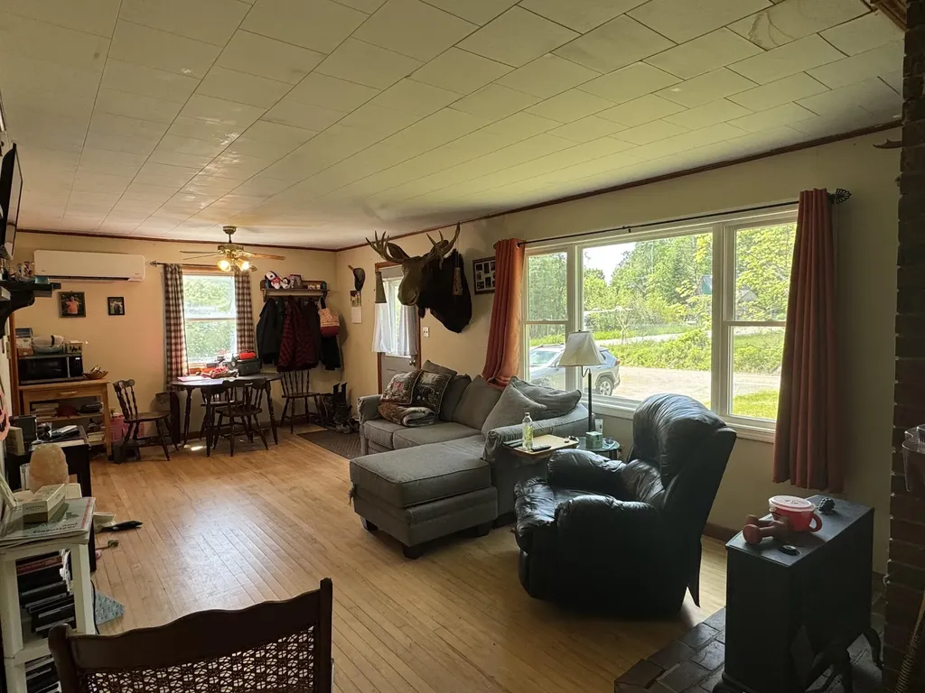 3 Trestle Road Medford ME 04463