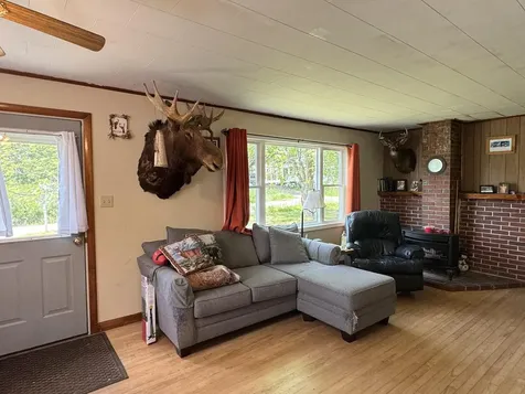 3 Trestle Road Medford ME 04463