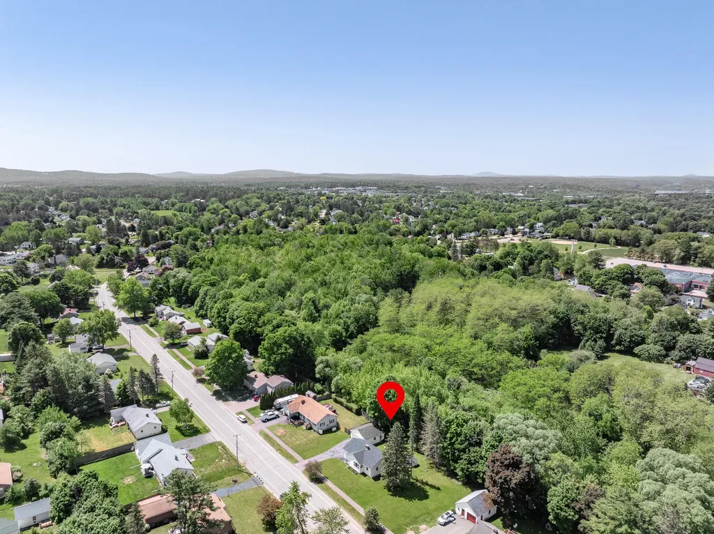 15 Parkway N Brewer ME 04412