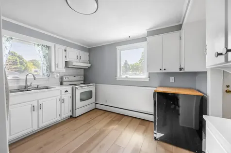 15 Parkway N Brewer ME 04412