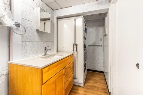 15 Parkway N Brewer ME 04412