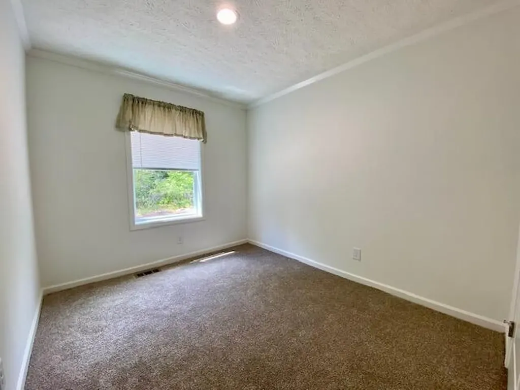 36 Broadmeadow Lane Porter ME 04068
