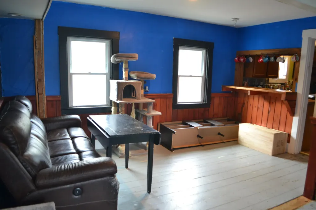 18 Weymouth Street Richmond ME 04357